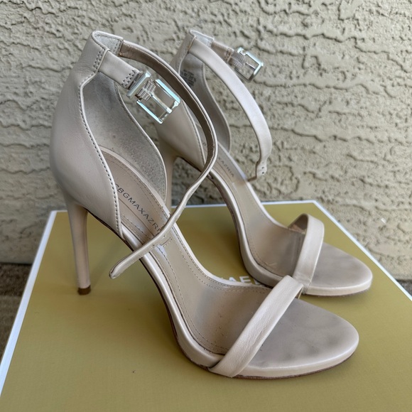 BCBGMAXAZIRA MA DONNA SHOES size 6.5 - Picture 5 of 8